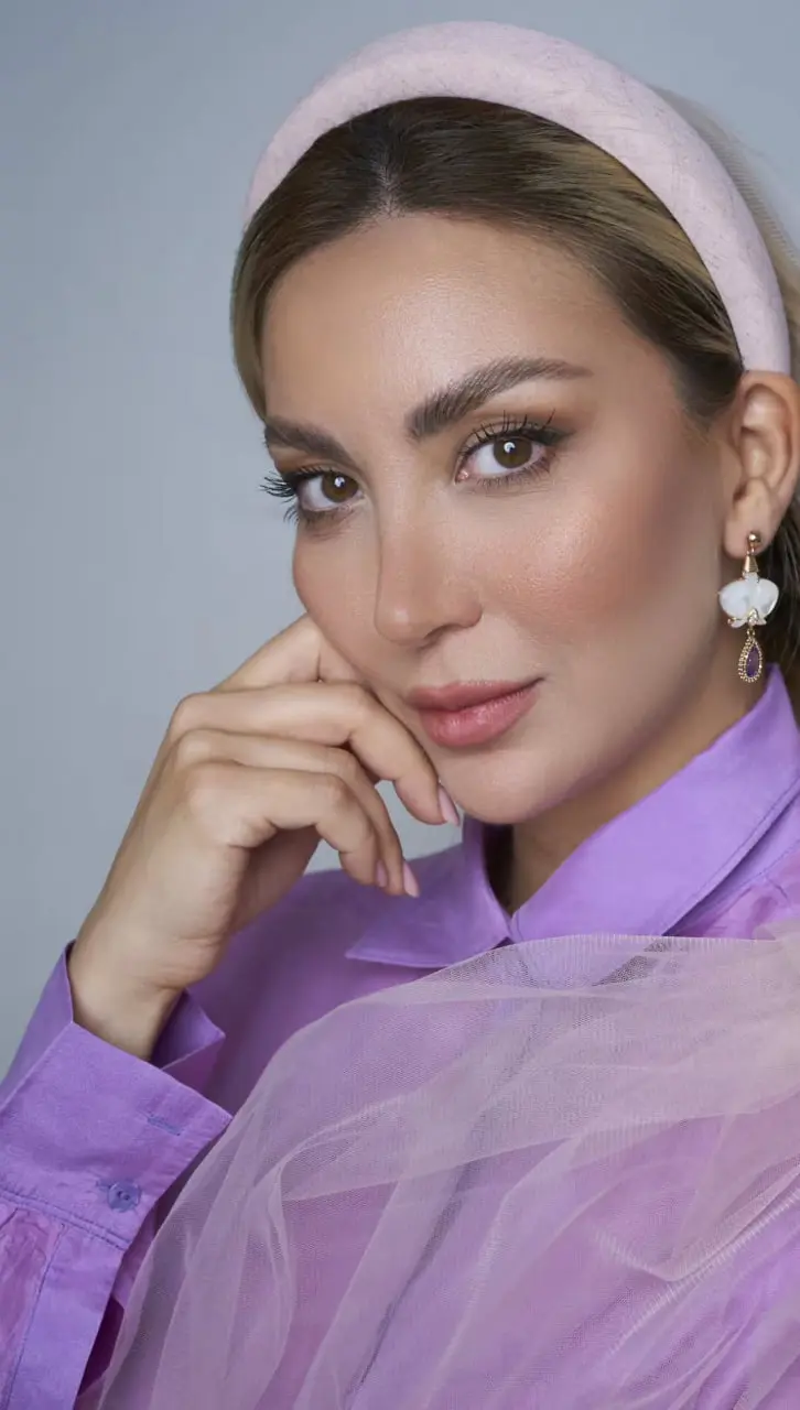 مینا مختاری