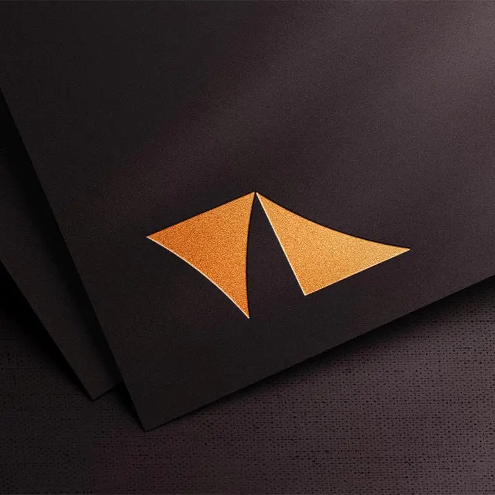 لوگوی طلایی چرم مشهد