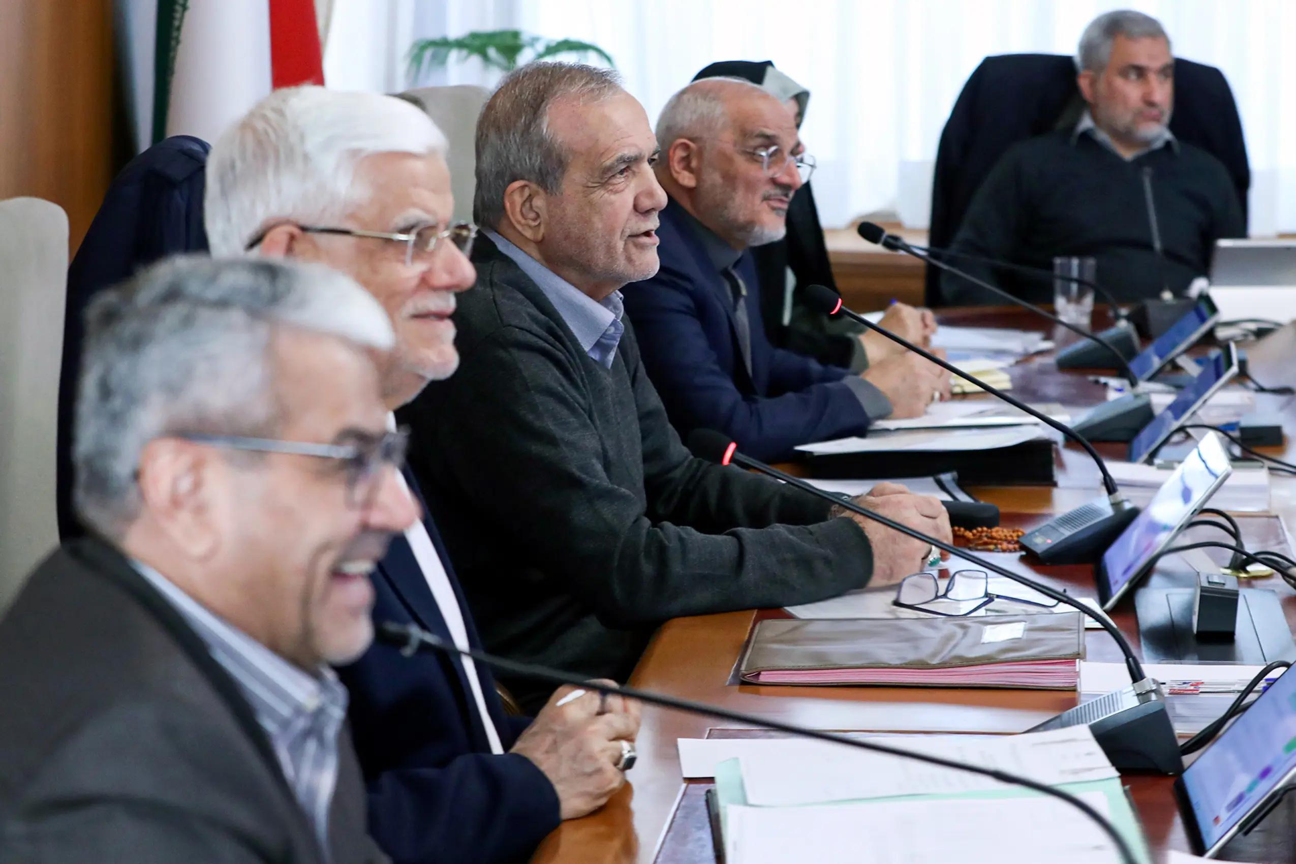 عارف و دولت