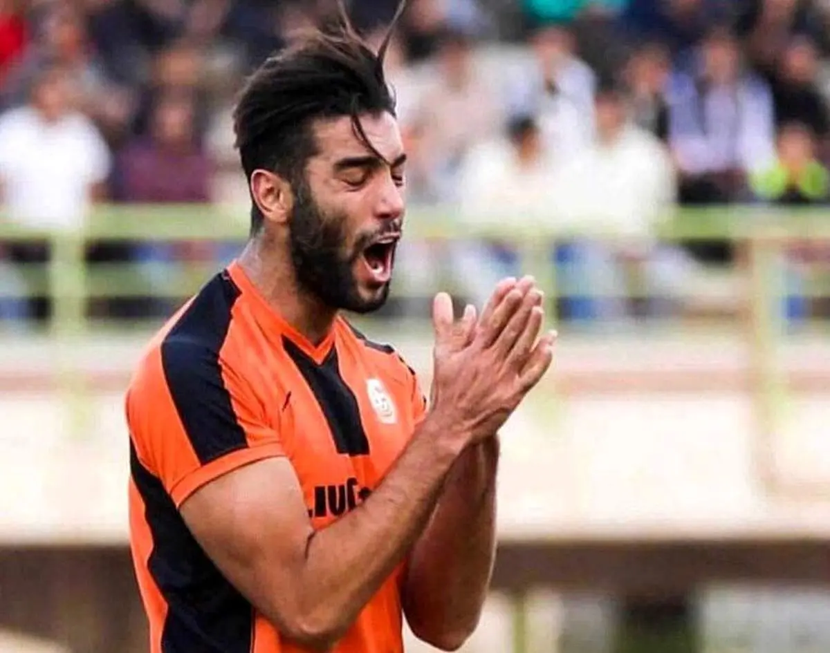 ناگفتههای بازیکنی که از پشت به پرسپولیس خنجر زد!