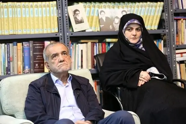  مسعود پزشکیان با دخترش زهرا خانم/ عکس