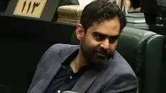 حمله ثابتی به وزیر اقتصاد/ بود و نبودتان فرقی نمی کند