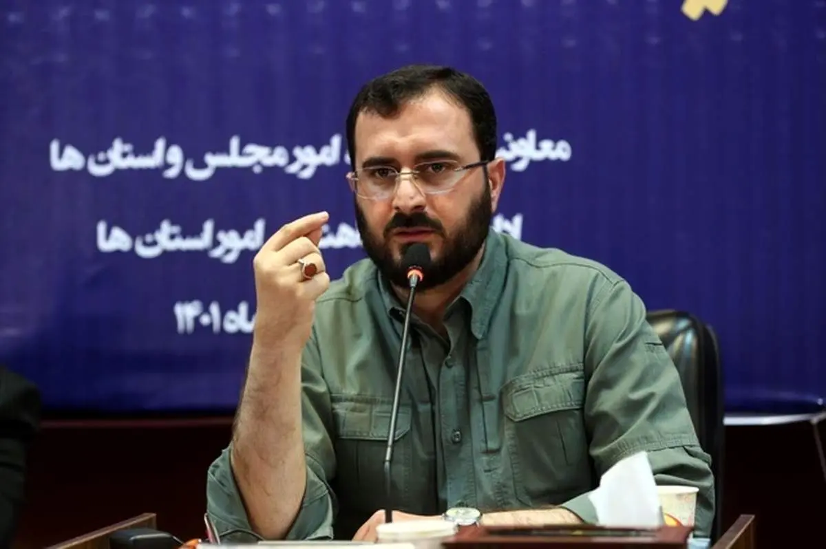 وزارت ارشاد: در ناآرامیها از خانواده 150 هزار نفری هنرمندان 1000 نفر بی قانونی کردند | قانونگریزی هنرمندان را تاب نمیآوریم