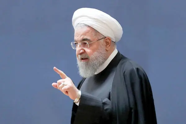  واکنش روحانی به سخنان نامزدها علیه برجام/  چرا دروغ می گویید/چرا همه را بالا و پایین حرف می‌زنید؟/ ببینید