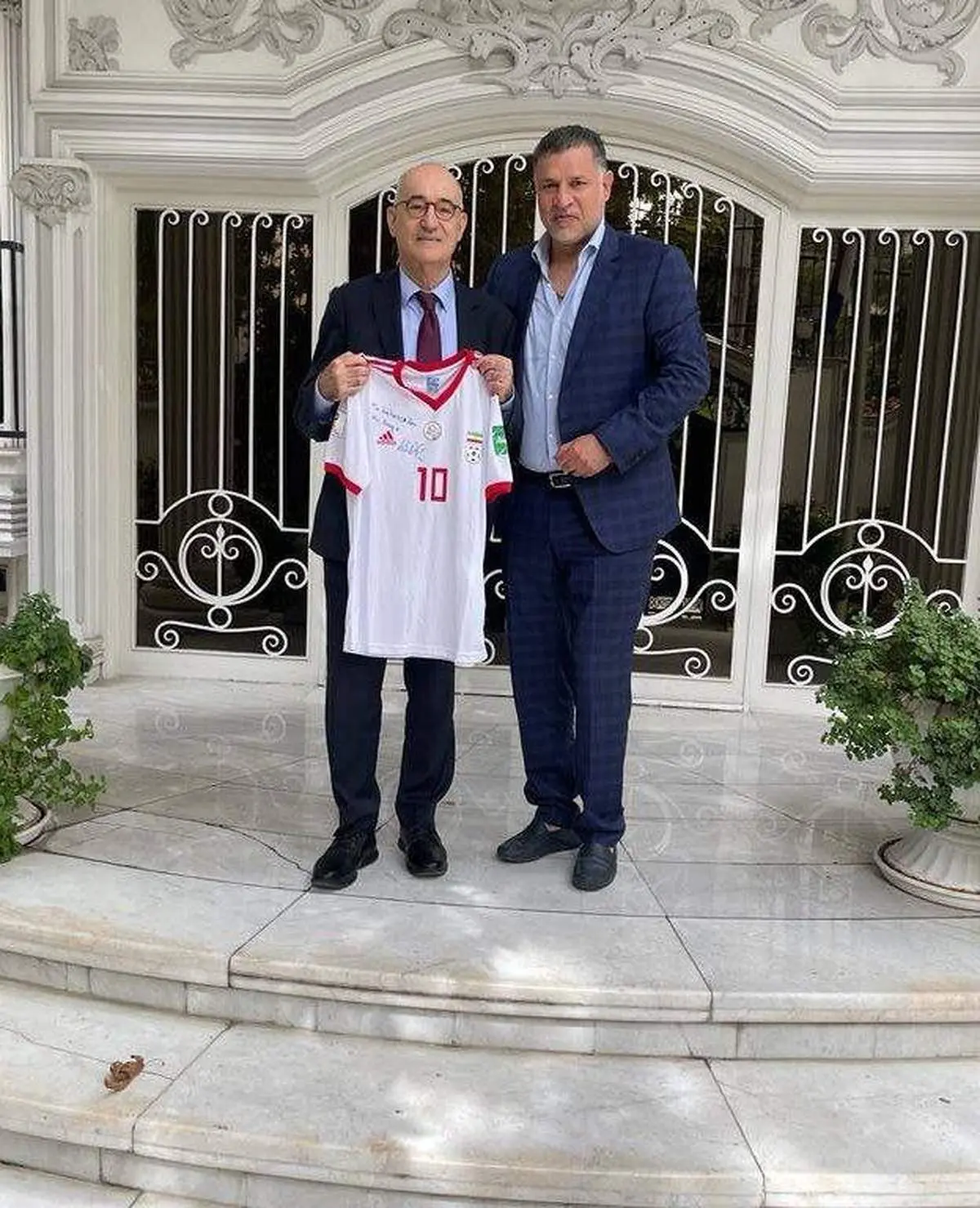 هدیه ویژه علی دایی به هموطن برانکو