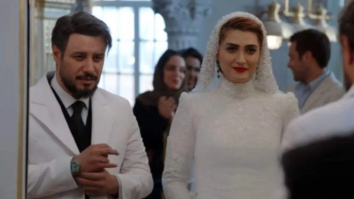 لباس عروس چشمگیر سیما در عروسی با مالک و لحظه درخشان زخم کاری 4/ فیلم