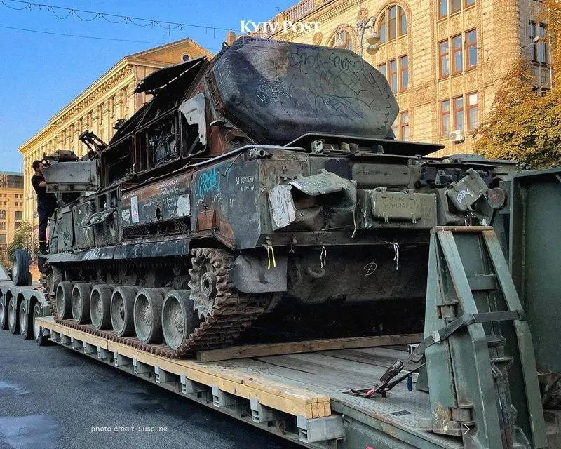 ببینید | نمایشگاه تجهیزات نظامی منهدم شده روسیه در اوکراین