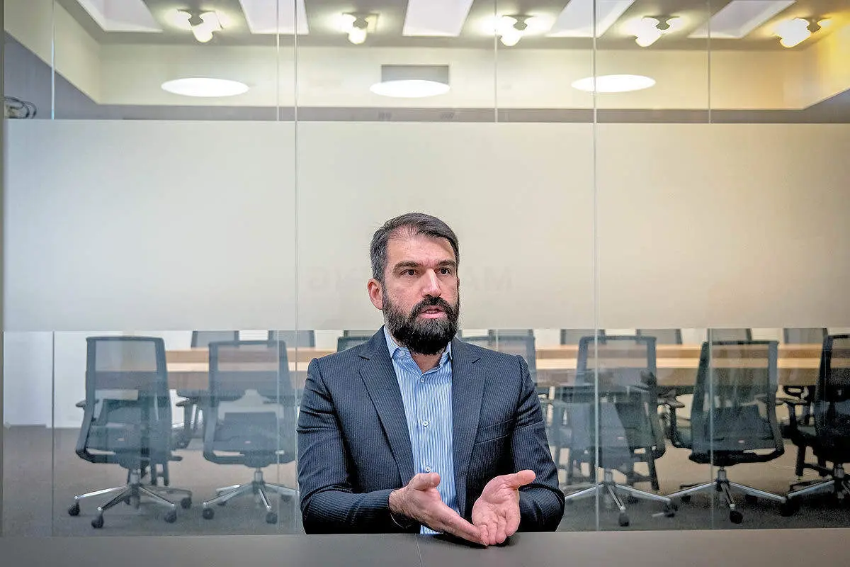 قطعی برق و گاز، ضرر و زیان هنگفتی به شرکت‌های فولادی وارد کرده است