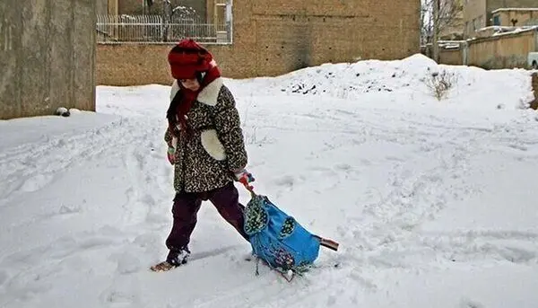 مدارس کدام شهرها و استان‌ها فردا دوشنبه ۲۴ آذر ۱۴۰۴ تعطیل است؟ 