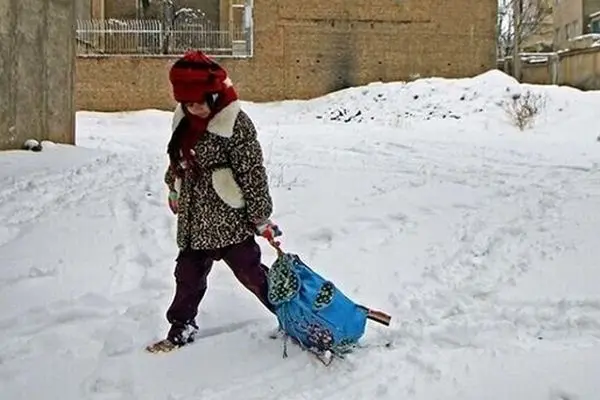 مدارس کدام شهرها و استان‌ها فردا دوشنبه ۲۴ آذر ۱۴۰۴ تعطیل است؟ 