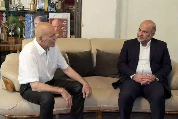 جمشید هاشم پور: ایران وطن ماست