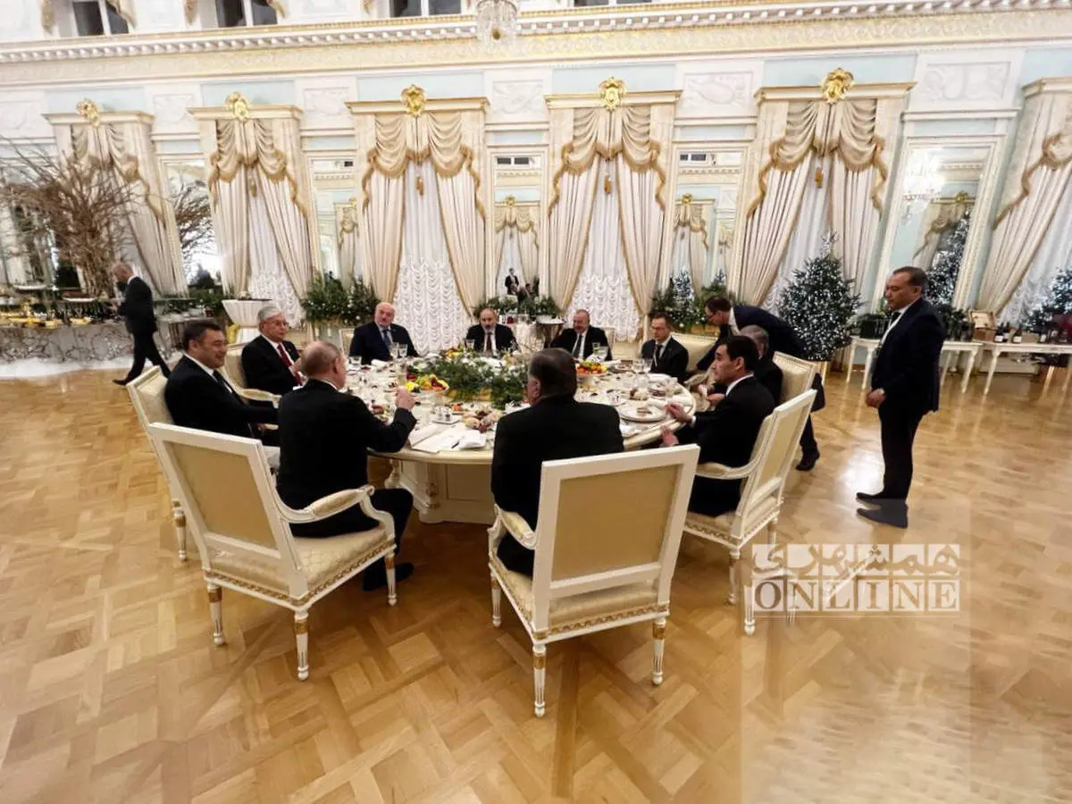  منوی پذیرایی پوتین از دوستان سیاسی‌اش لو رفت!