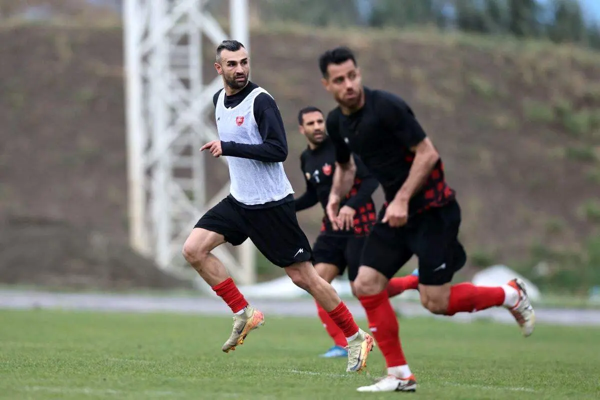 پرسپولیس در باران/ تمرین ۸۰ دقیقهای با تاکتیکهای کارتال