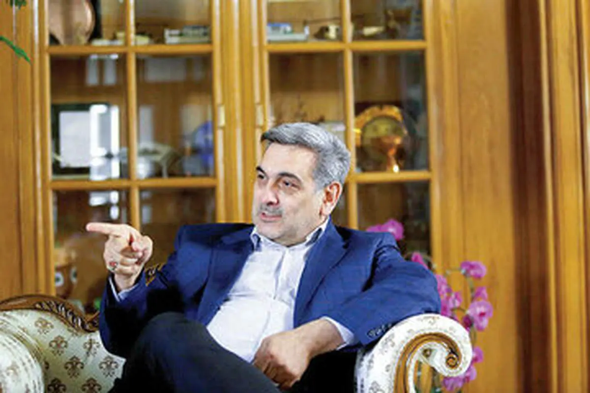 مگر قرار است کسی انتقاد نکند