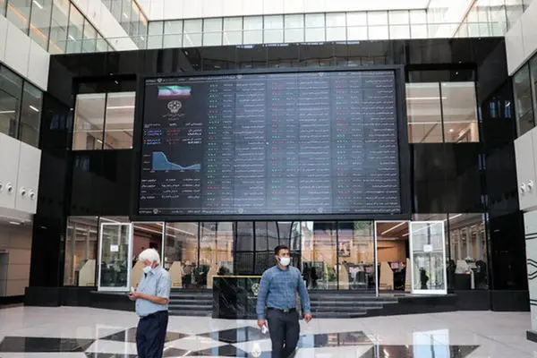 بورس قرمز ماند / افت ۴ هزار و ۳۹۵ واحدی شاخص کل