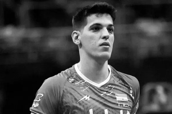 ۲ وداع احساسی با صابر کاظمی؛ «آرام بخواب، صابر»/ تصاویر