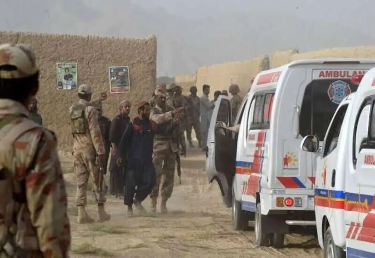 انفجار بمب در پاکستان/ چند نفر کشته شدند؟