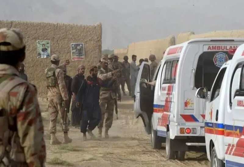 انفجار بمب در پاکستان/ چند نفر کشته شدند؟