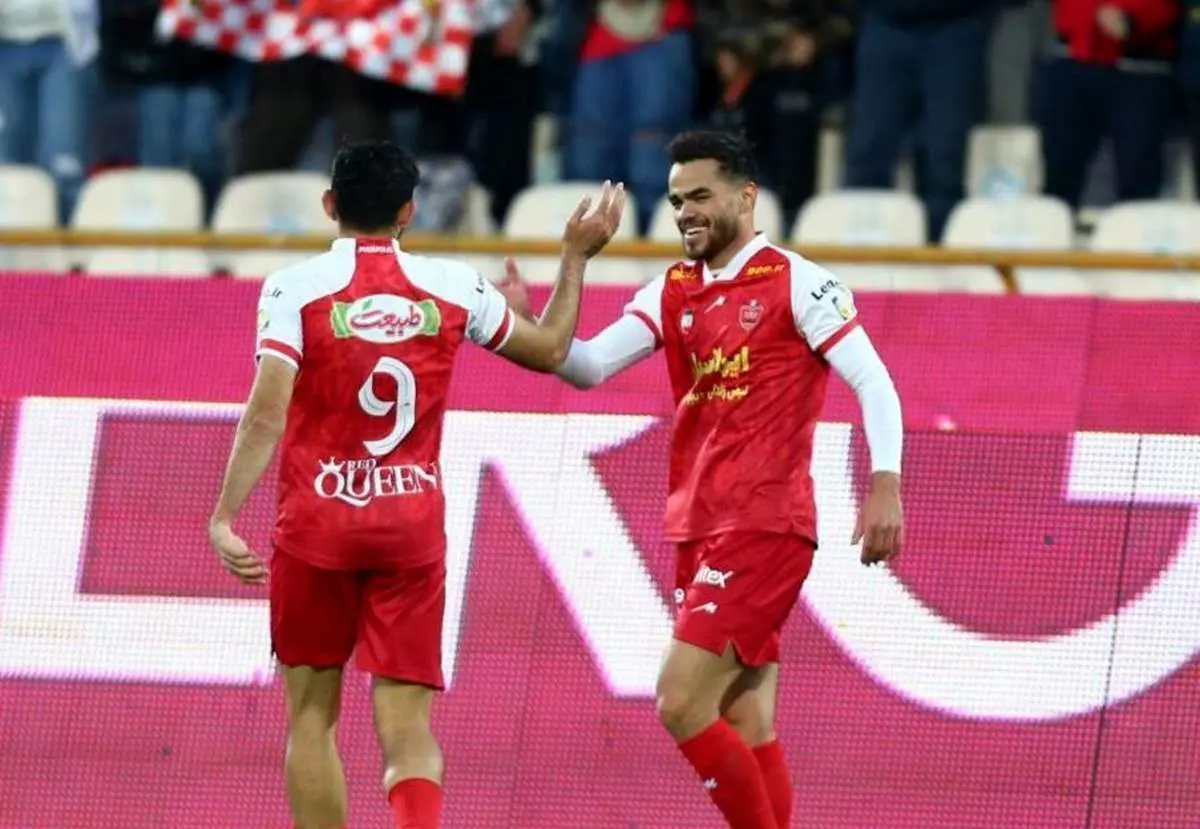 ظهور ژاوی و اینیستا در پرسپولیس!