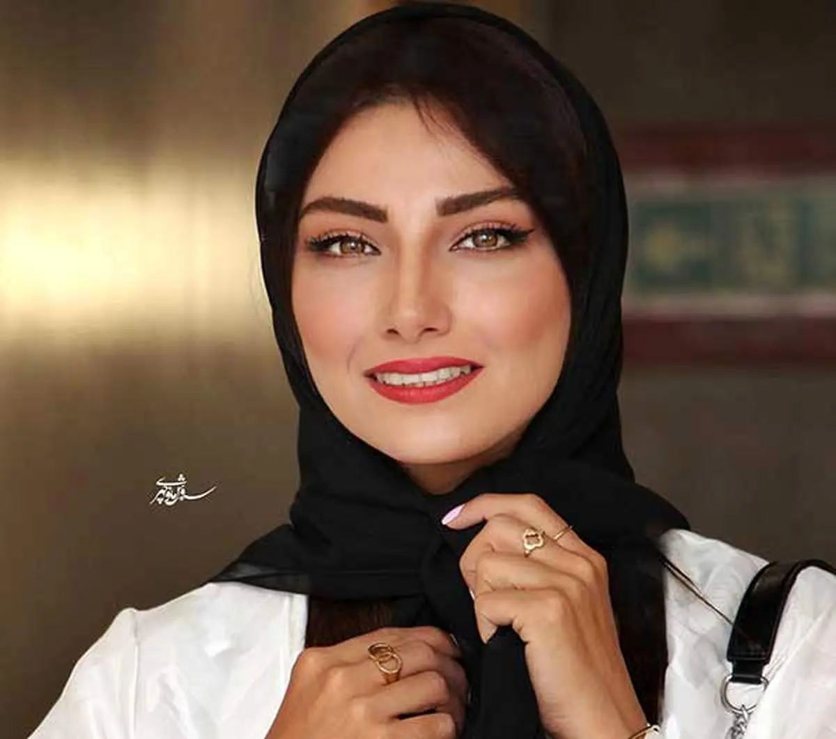 بازیگر سینما و تلویزیون: علی کریمی بی ذات ترین فردی است که میشناسم 