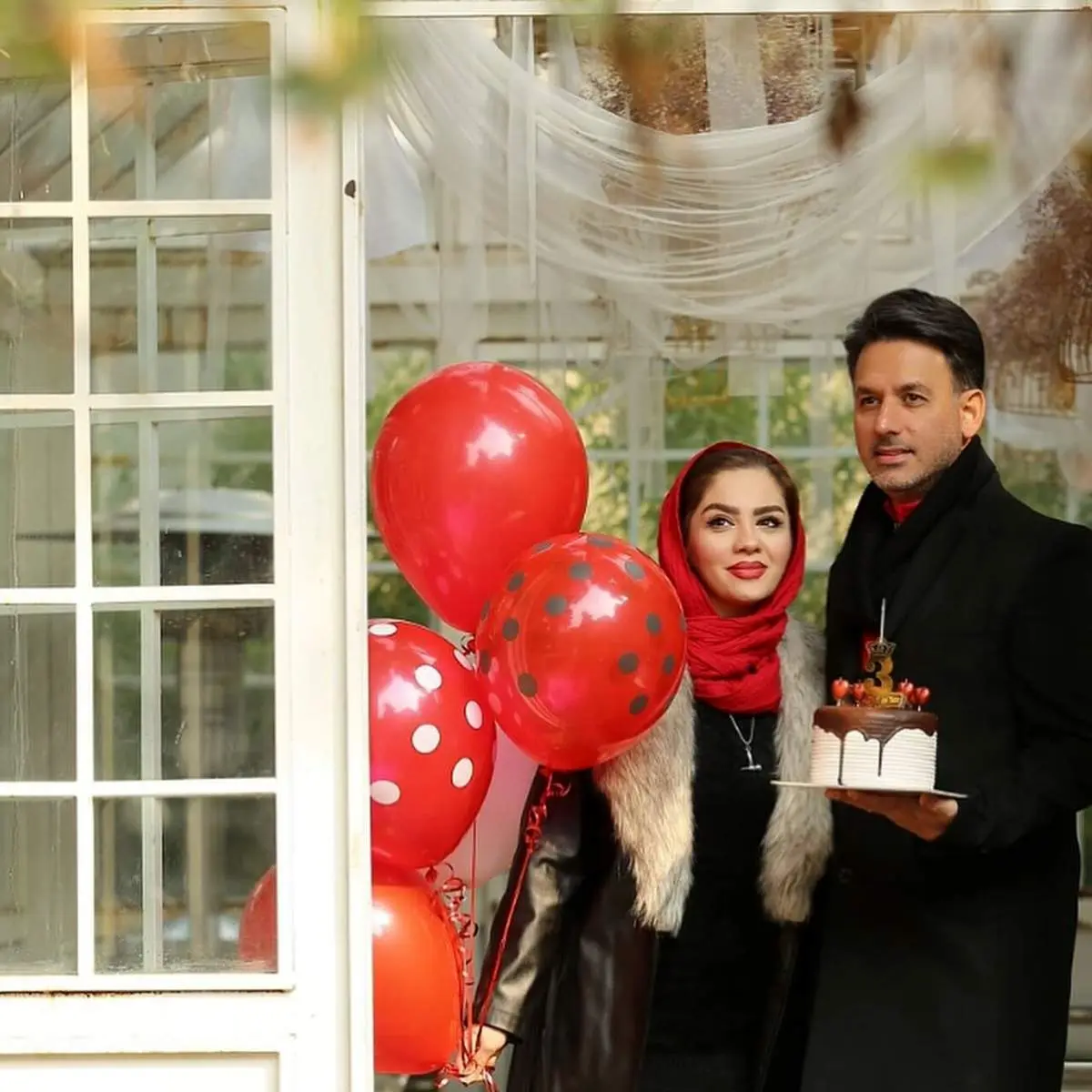 تصاویر عاشقانه از سالگرد ازدواج مجری معروف
