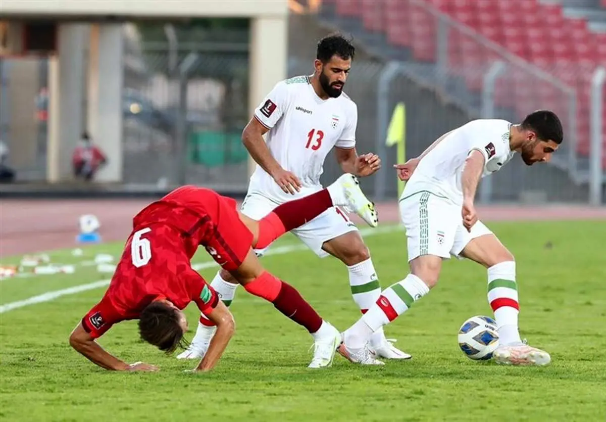 ایران - هنگکنگ  ساعت 18 ورزشگاه آزادی
