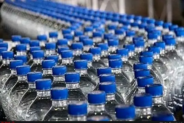 امارات واردات آب معدنی از ایران را ممنوع کرد