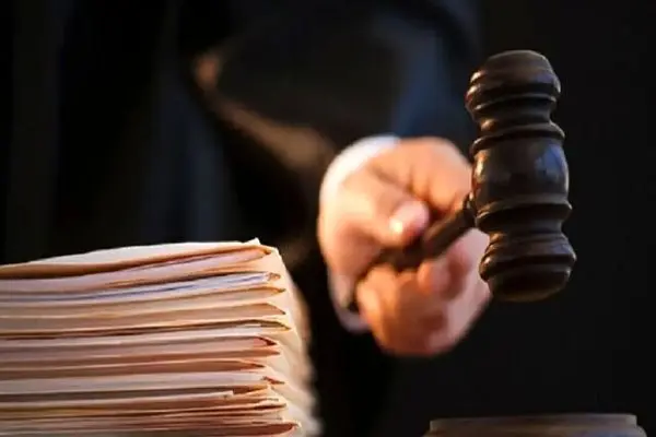 دادگاه جنجالی «موبایل موسوی» برگزار شد / تذکر جدی قاضی پرونده