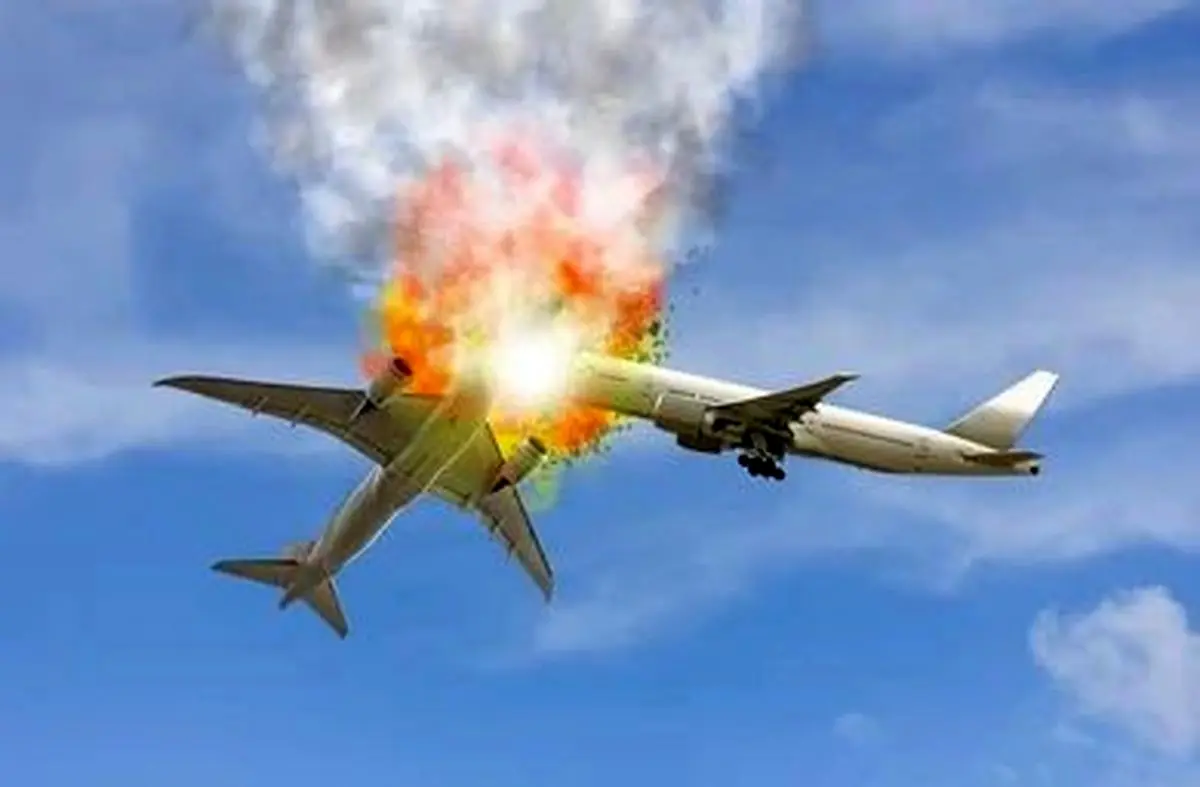 ببینید | لحظه هولناک تصادف دو هواپیما در فرودگاه