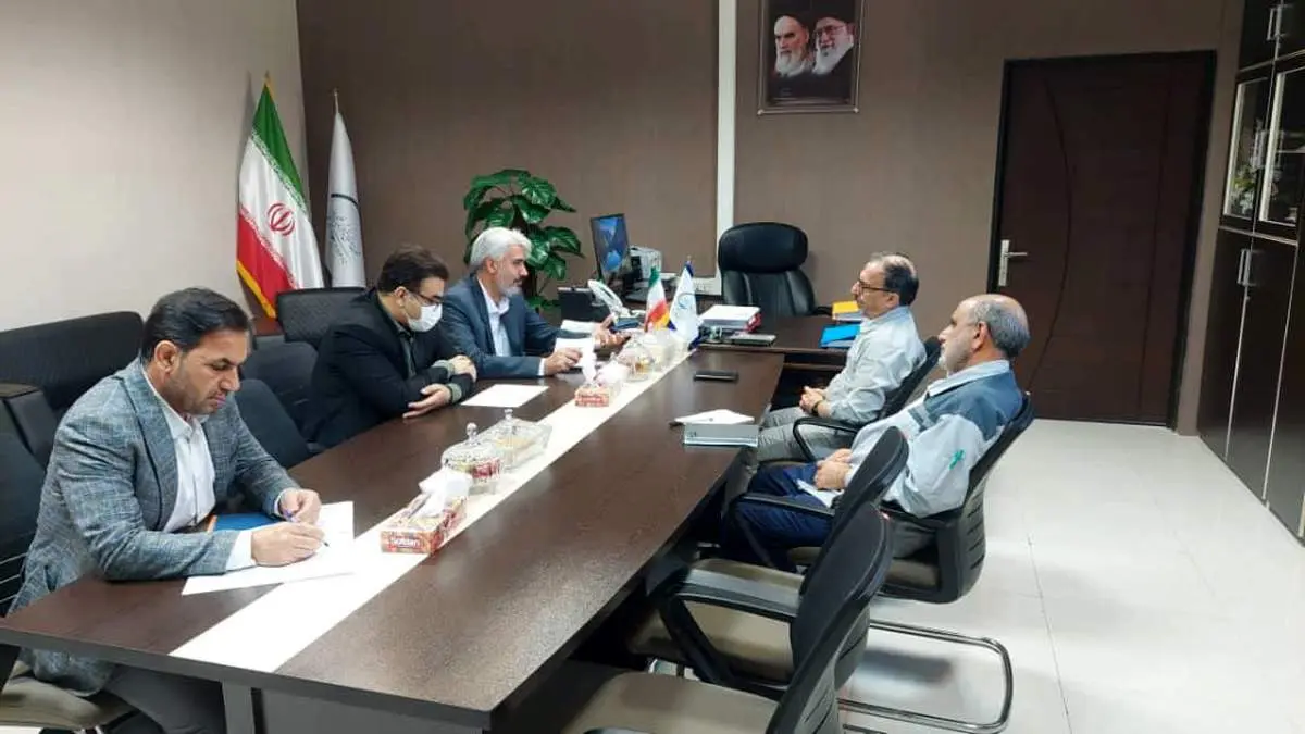 نشست هماندیشی مدیر کل دفتر امور اجتماعی استانداری با مدیر عامل پتروشیمی ایلام