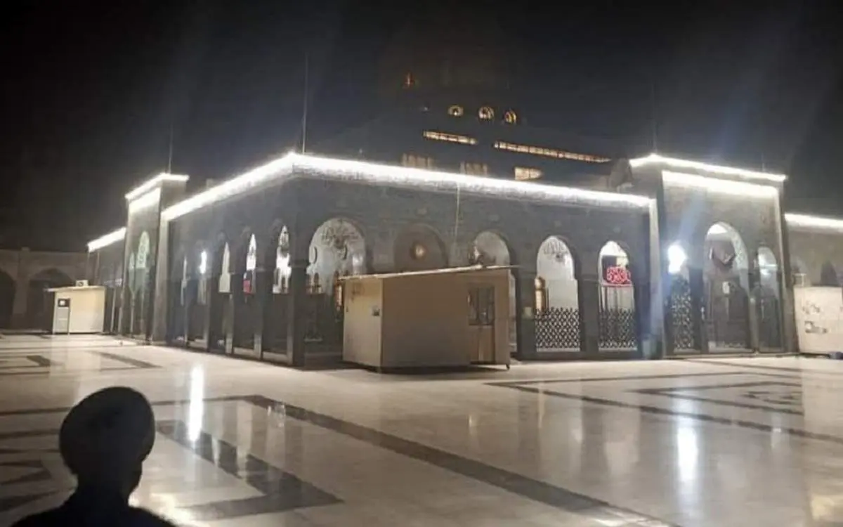 چراغهای حرم حضرت زینب (س) خاموش شد