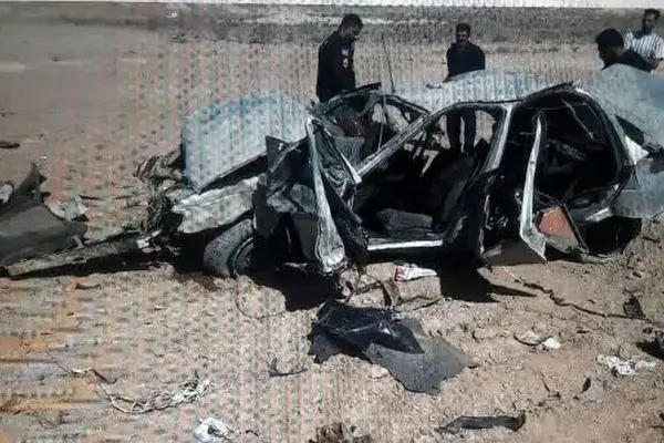 تصادف دهشتناک پژو 405 و فوت 6 نفر از 12 نفر سرنشین پژو 