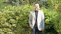 پزشکیان نباید به تندروها میدان میداد
