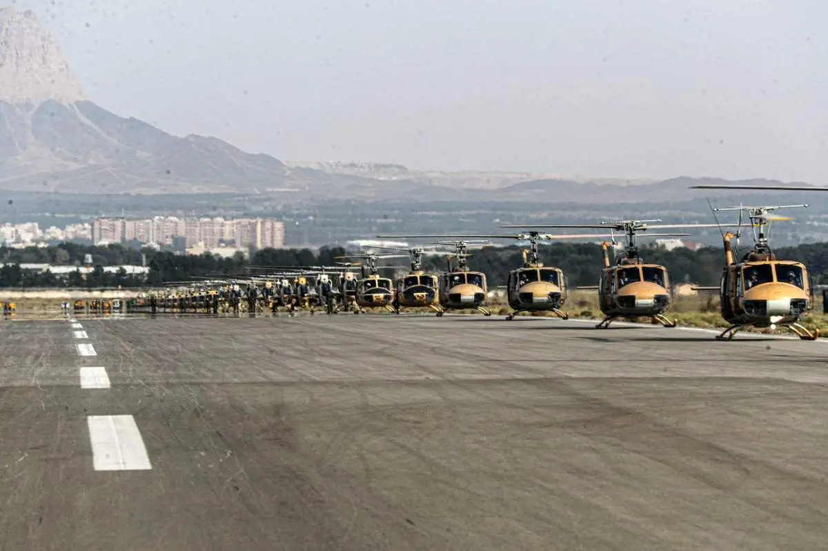 دست ارتش روی ماشه