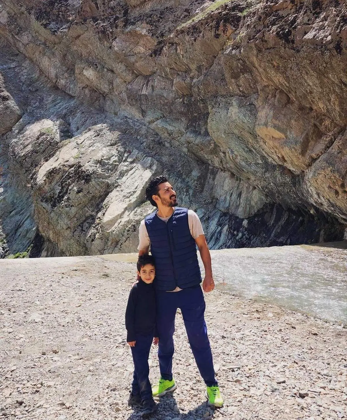 عکس‌/ تفریح رضا قوچان‌نژاد و پسرش در درکه تهران