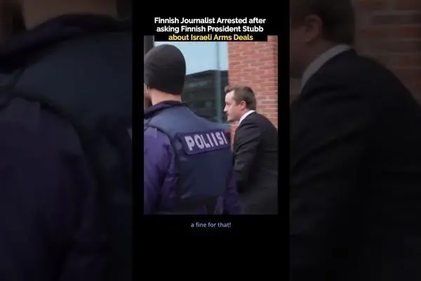 خبرنگار فنلاندی بخاطر سوال از رئیس‌جمهور بازداشت شد!