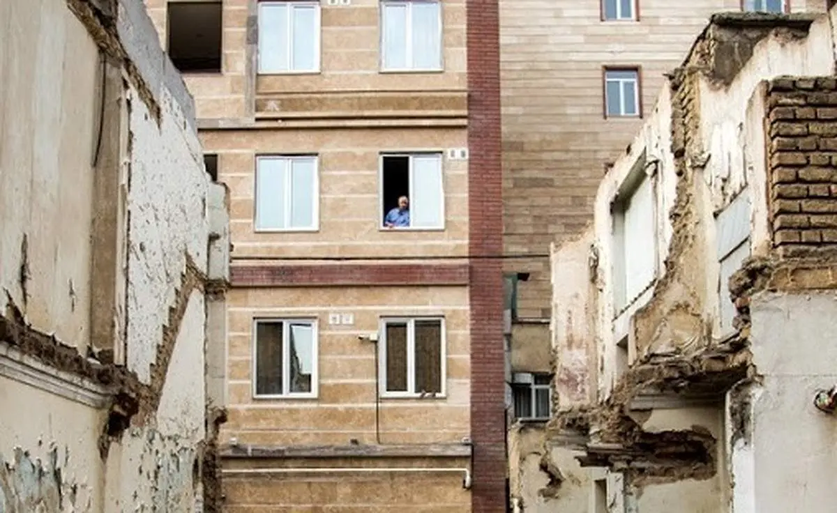 تجمیع پلاکها برای نوسازی بافتهای فرسوده به چه نحو صورت می گیرد؟