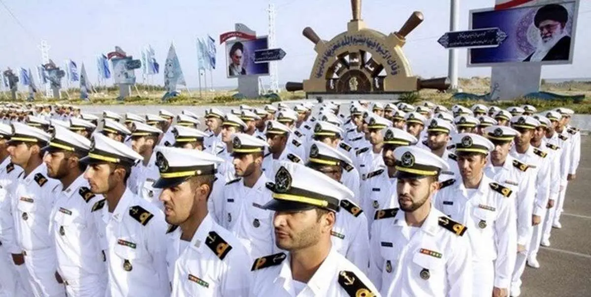 رونمایی از نشان جدید نیروی دریایی ارتش/عکس