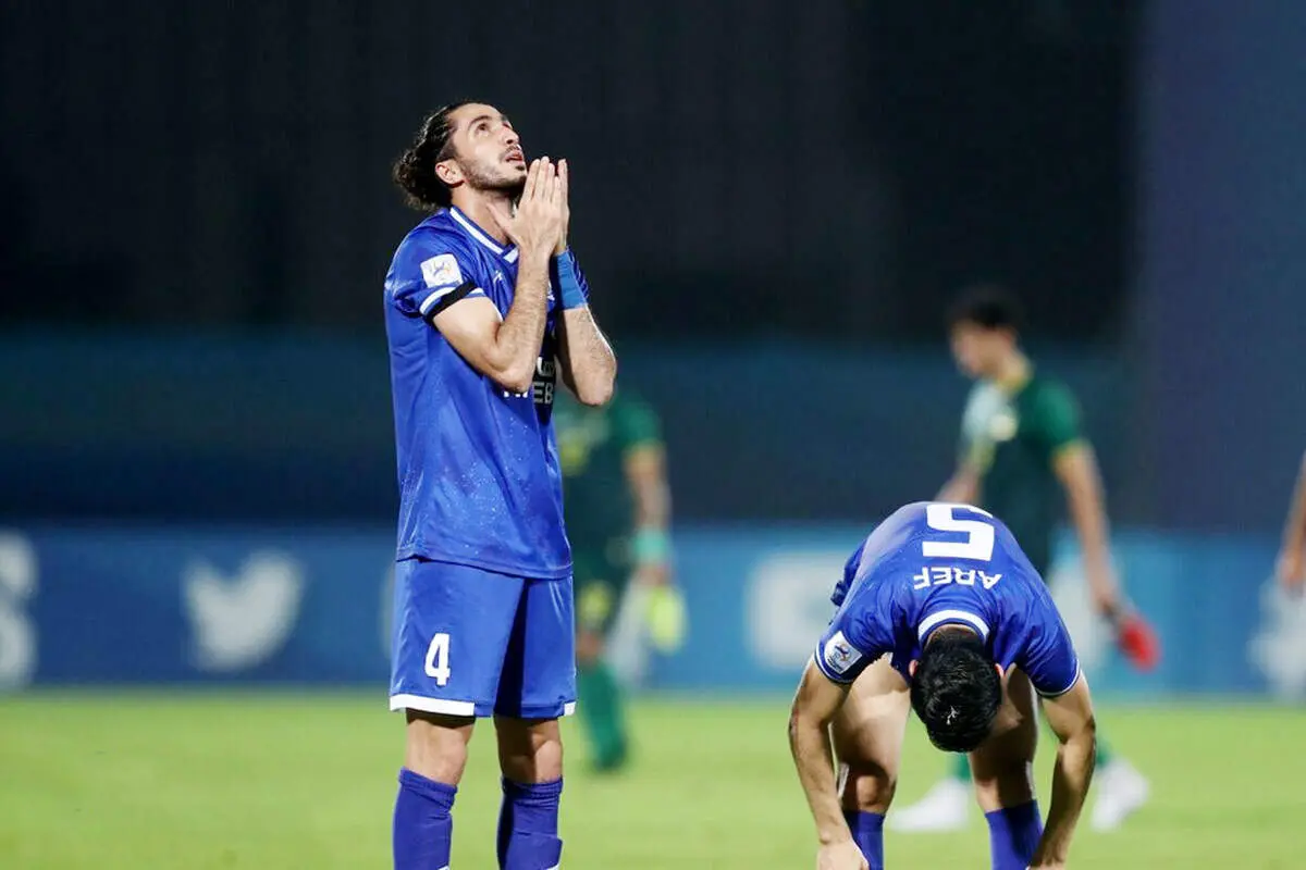 خرید یک دفعه ای استقلال! مدافع سابق باز می گردد