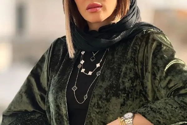 استایل شیک  و جذاب سارا منجزی‌پور در کنسرت خواننده مشهور/عکس