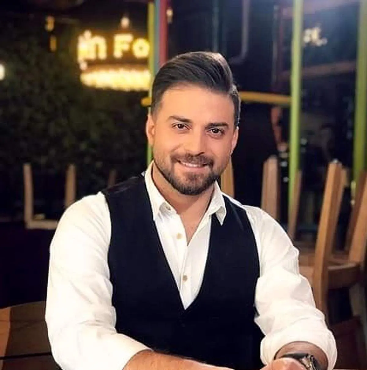 قاب خانوادگی بابک جهانبخش پس از شایعات طلاق/عکس