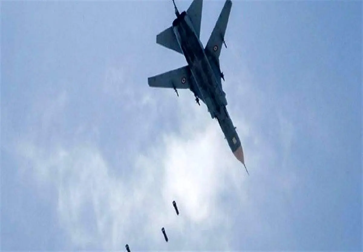 انهدام کامل کاروان نظامی تروریستها در ادلب