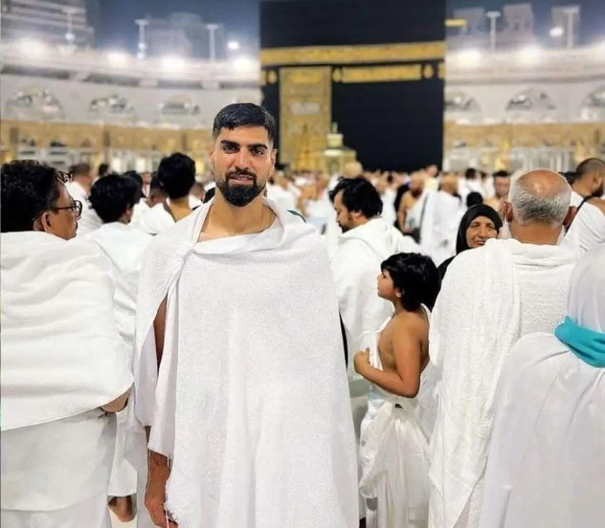 تصاویر شکرگزاری سپاهانی‌ها در خانه خدا