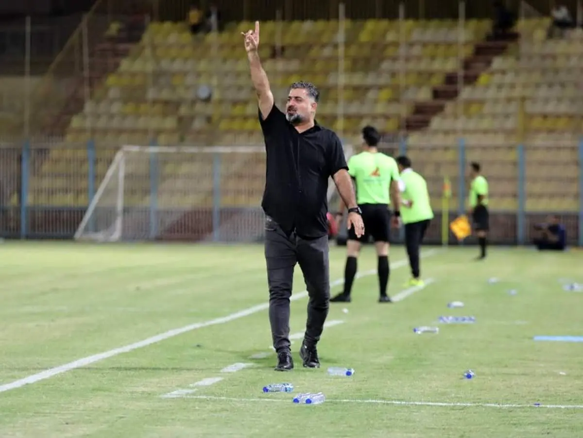 احضار سرمربی نفت مسجدسلیمان به کمیته اخلاق