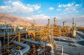 قراردادهای تهران و مسکو برای توسعه میادین نفتی نهایی شد 