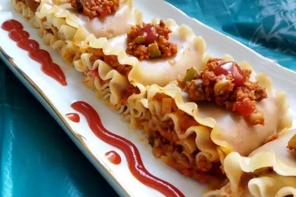 طرز تهیه لازانیا رولی ساده و راحت