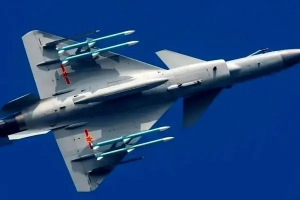 جنگنده‌های چینی J-10C  تحویل ایران شدند/ مشخصات کامل/ اینفوگرافی