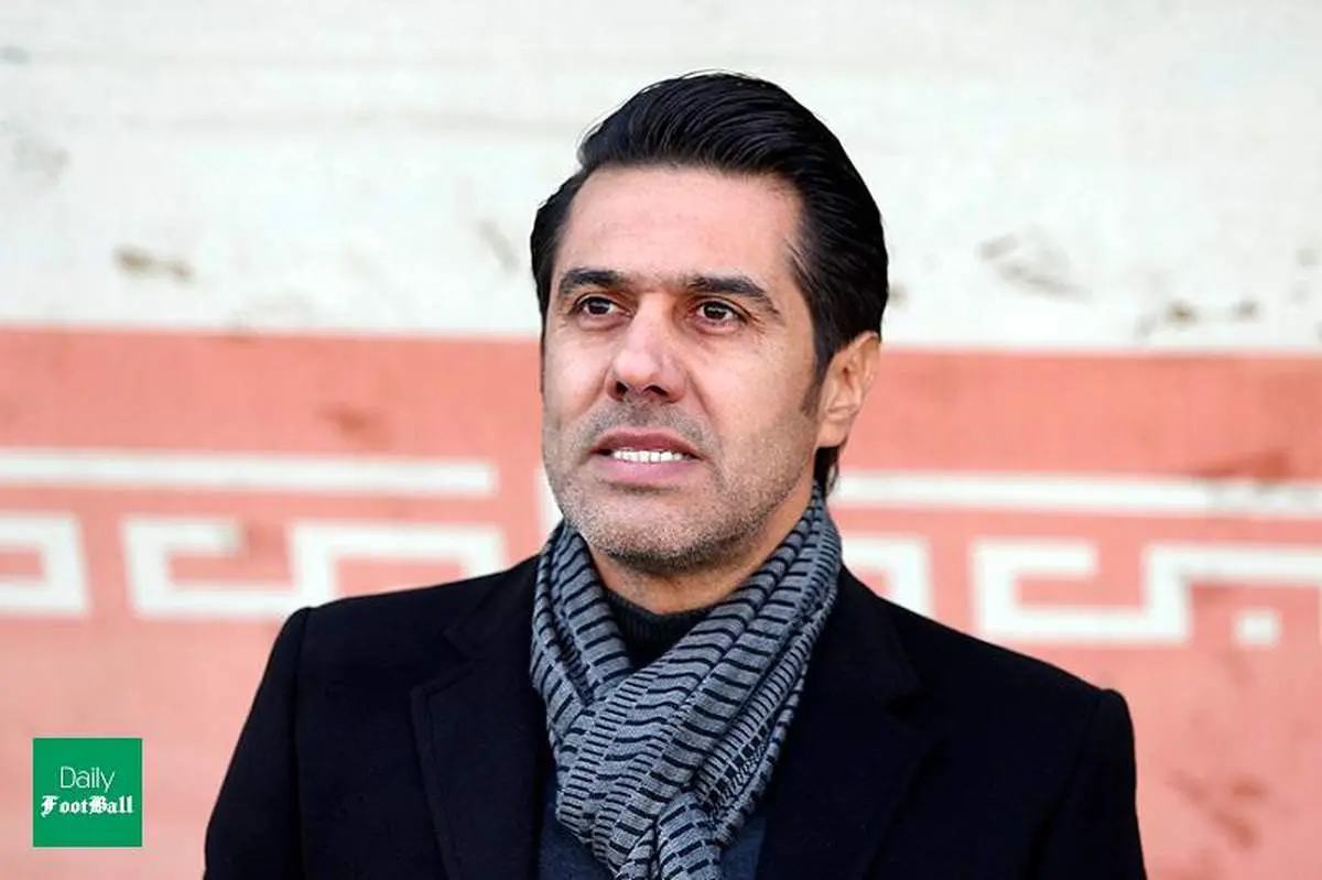 این بازیکن پرسپولیس را با بنز به مدرسه میبردند/ ببینید 