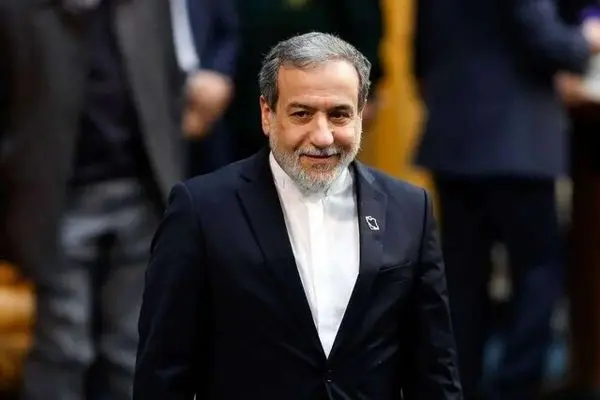 هشدار قاطع عراقچی به تروئیکای اروپایی
