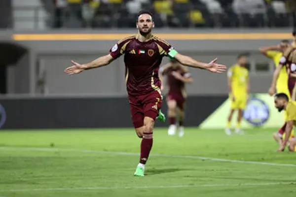 بمب نقل و انتقالات سرخ پوشان در راه/ این لژیونر به پرسپولیس می آید؟